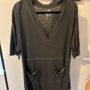 Natural Life Charcoal Gray V-Neck Top